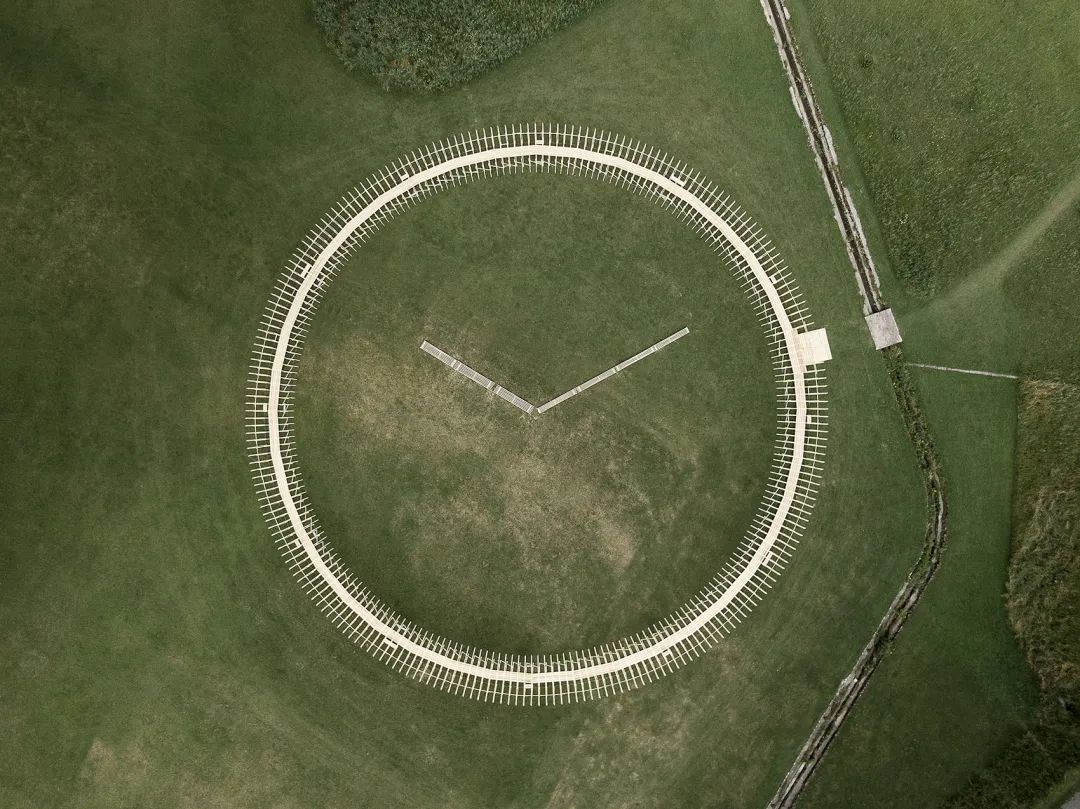 瑞士大型木構裝置藝術Ephemeral Ring/Fabien Roy