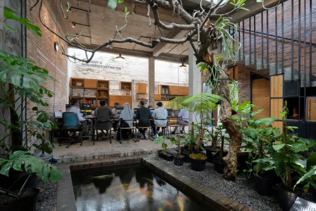 親生物辦公室 / Andyrahman Architect. 