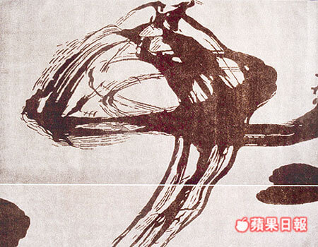 獨特有力的潑墨書法，透過陳瑞憲的巧思，以及西藏當地的精巧手工，呈現出絕妙動感。185x242cm