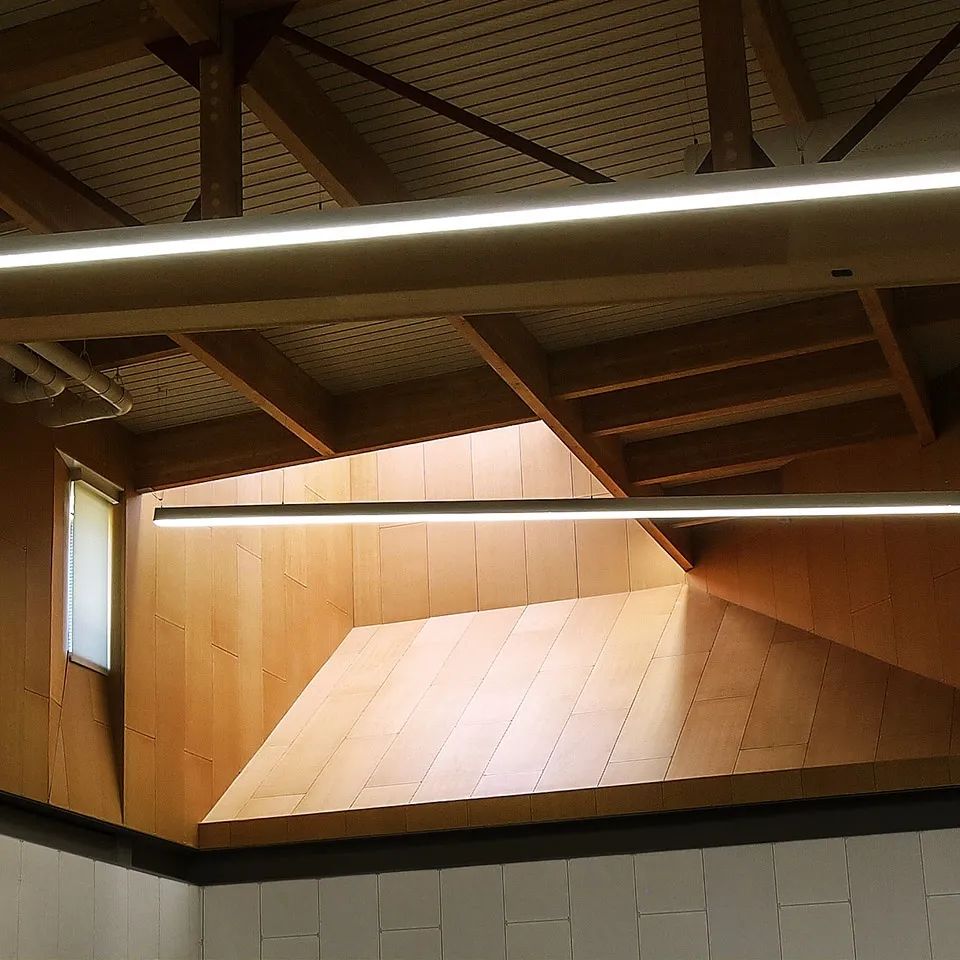 校園樂隊排練室 美國加州的高中教室及音樂廳Mira Mesa High School／Architects Mosher Drew