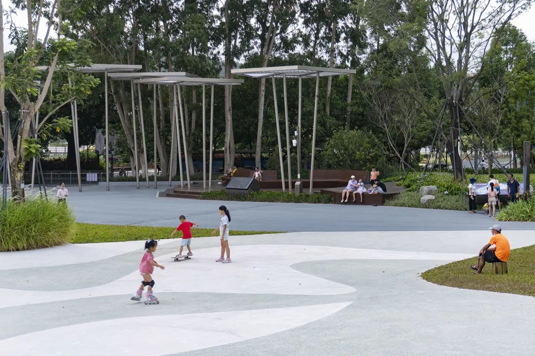 滑板天地生活劇場 深圳坪山兒童公園 / WEi Studio