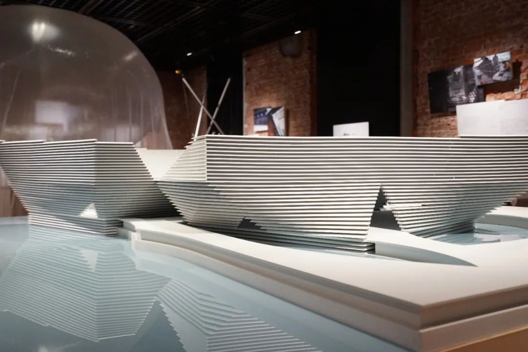 英國鄧迪V&A博物館（V&A Dundee）／隈研吾建築都市設計事務所© Hufton+Crow