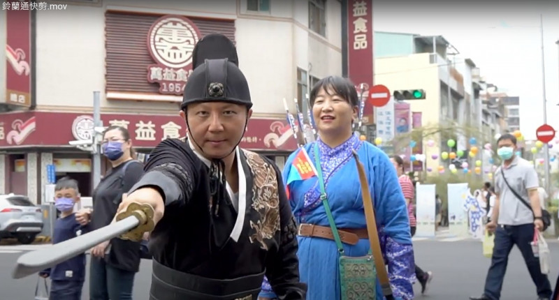 打扮成「古代人」的變裝秀。（中城再生文化協會提供）