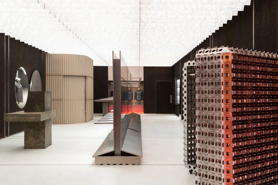 OMA / AMO 芝加哥Stone Island全球旗艦店室內設計