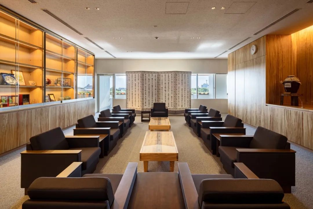 日本沖繩石垣市政府大樓／隈研吾建築都市設計事務所