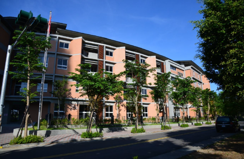 新竹縣竹北市東興國民小學 友善街道,人本步道