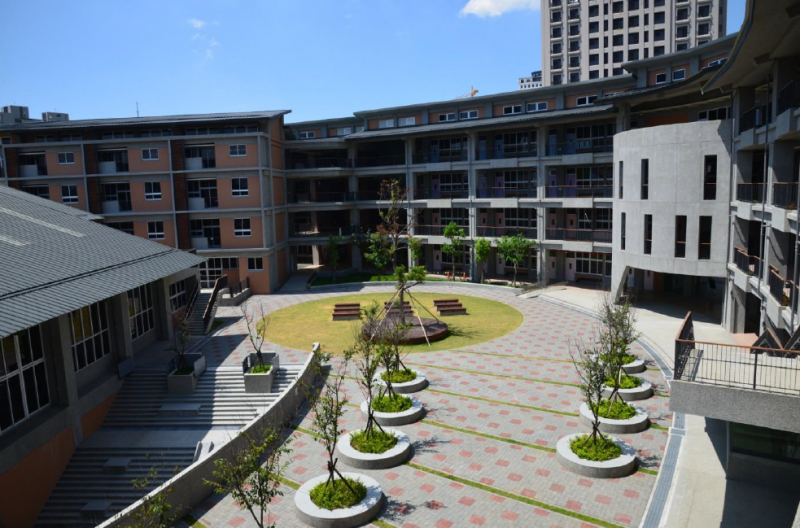 新竹縣竹北市東興國民小學／向度聯合建築師事務所