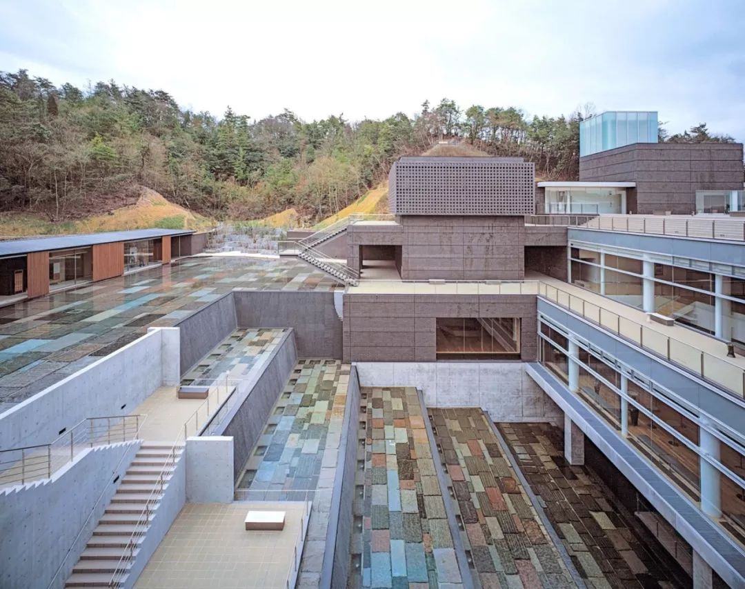 美濃陶瓷公園,1996-2002年