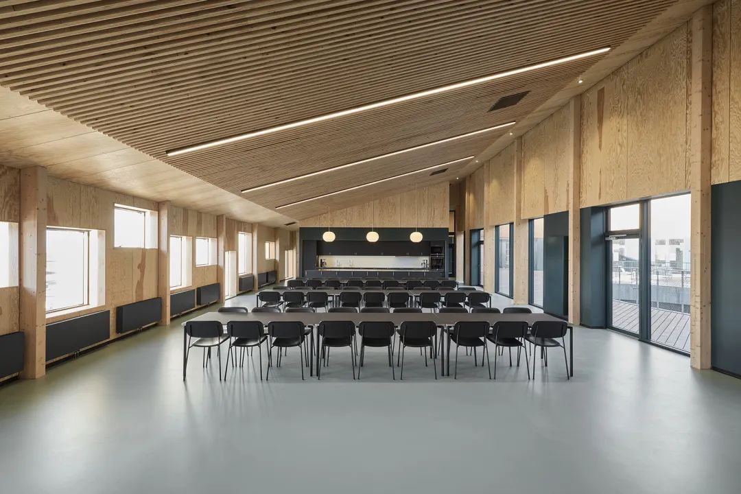 二樓的室內空間 Esbjerg Maritime Center／Snohetta+WERK Arkitekter  