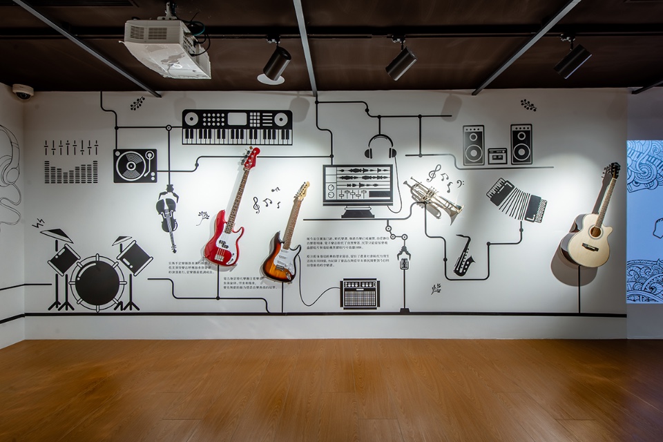 數位互動音樂體驗 桃園市立圖書館龍潭分館暨鄧雨賢台灣音樂紀念館／關惠尤建築師事務所