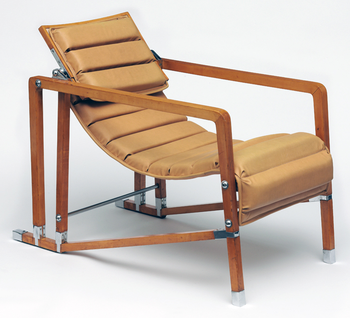 Transat armchair， designed and made by Eileen Gray， before 1929.
