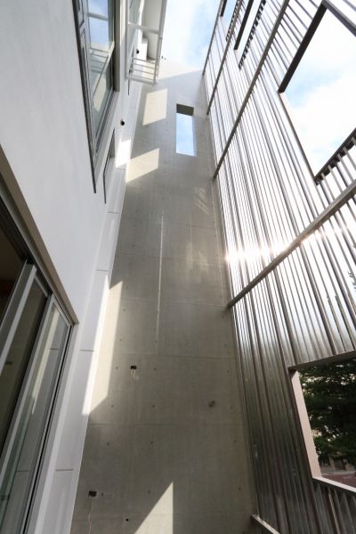 戶外陽台；圖片提供：大山建築與室內設計團隊