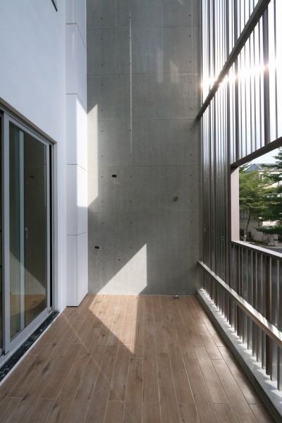 戶外陽台；圖片提供：大山建築與室內設計團隊