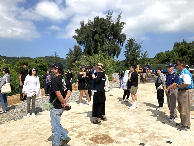 連江縣文化處於馬祖26據點開展之前舉辦《據點開箱X場域解碼》,透過轉譯建築師張正瑜引路,感受南竿26據點如何化身「海角藝隅」