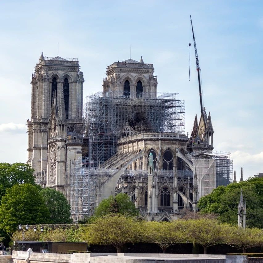 巴黎聖母大教堂從灰燼中重生，預計2024年12月重新開放