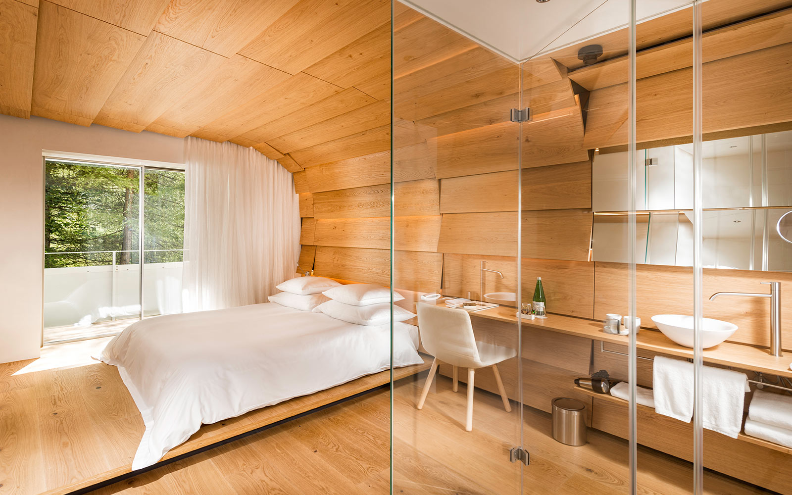 世界級建築師雲集 瑞士7132 Hotel夢幻設計