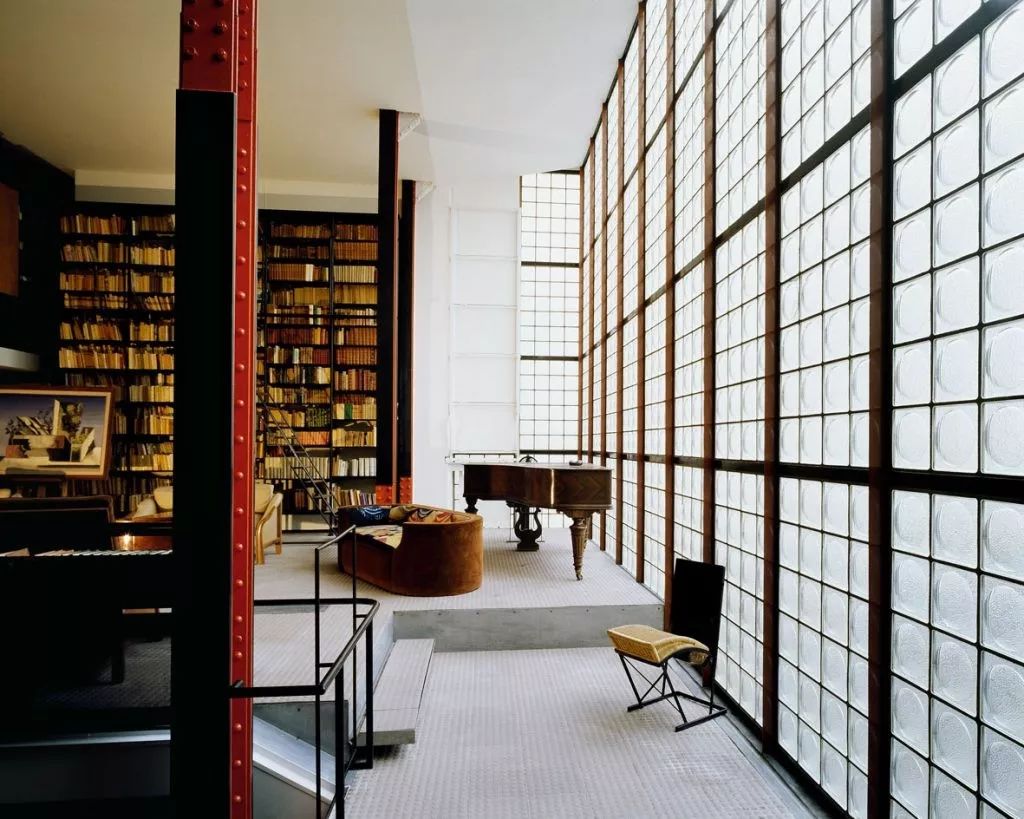 巴黎玻璃之家「Maison de Verre」，皮耶·夏羅（Pierre Chareau）