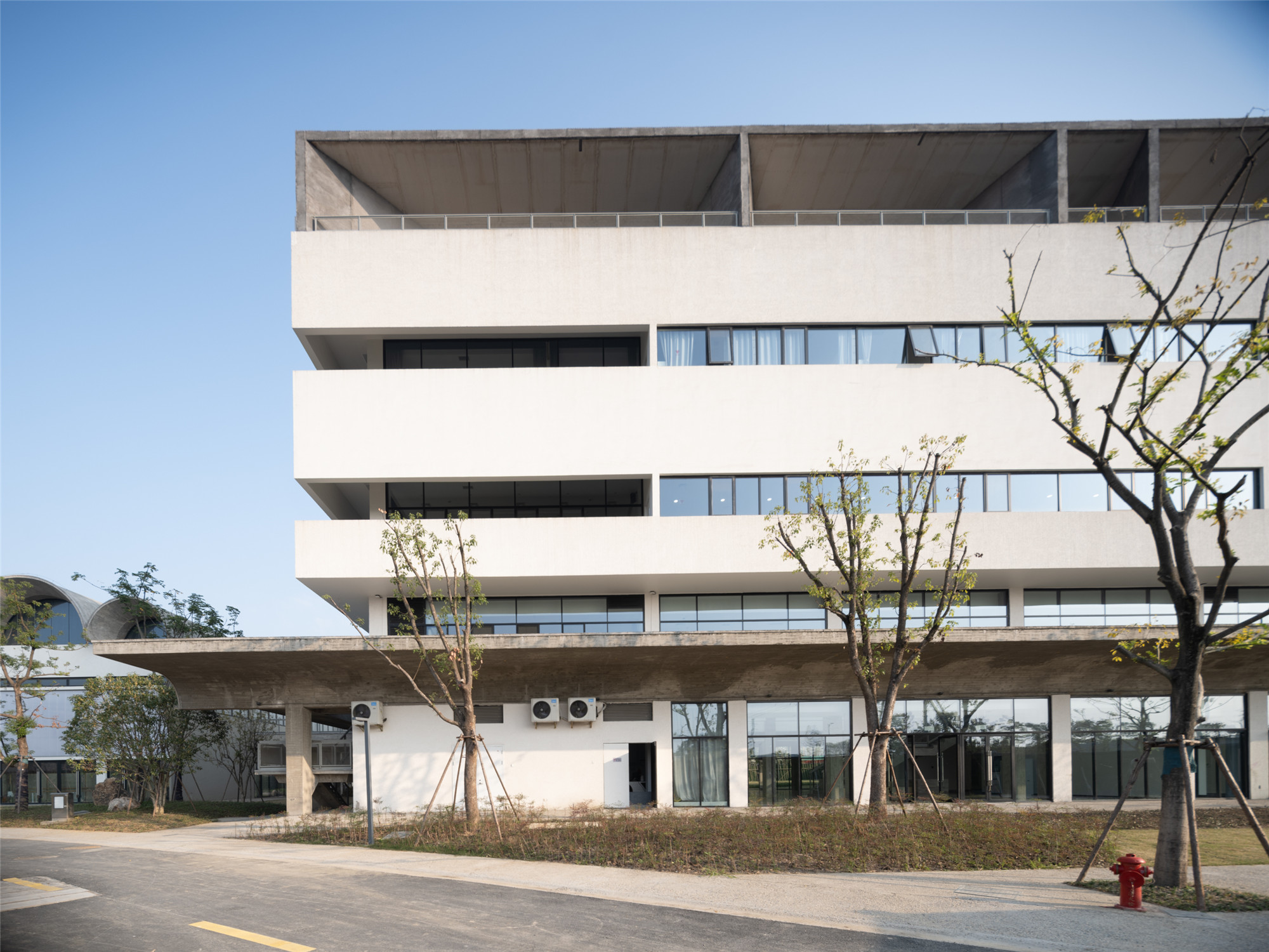 中國美術學院良渚校區一期 張永和 非常建築 行政樓  ©吳清山行政樓  ©吳清山