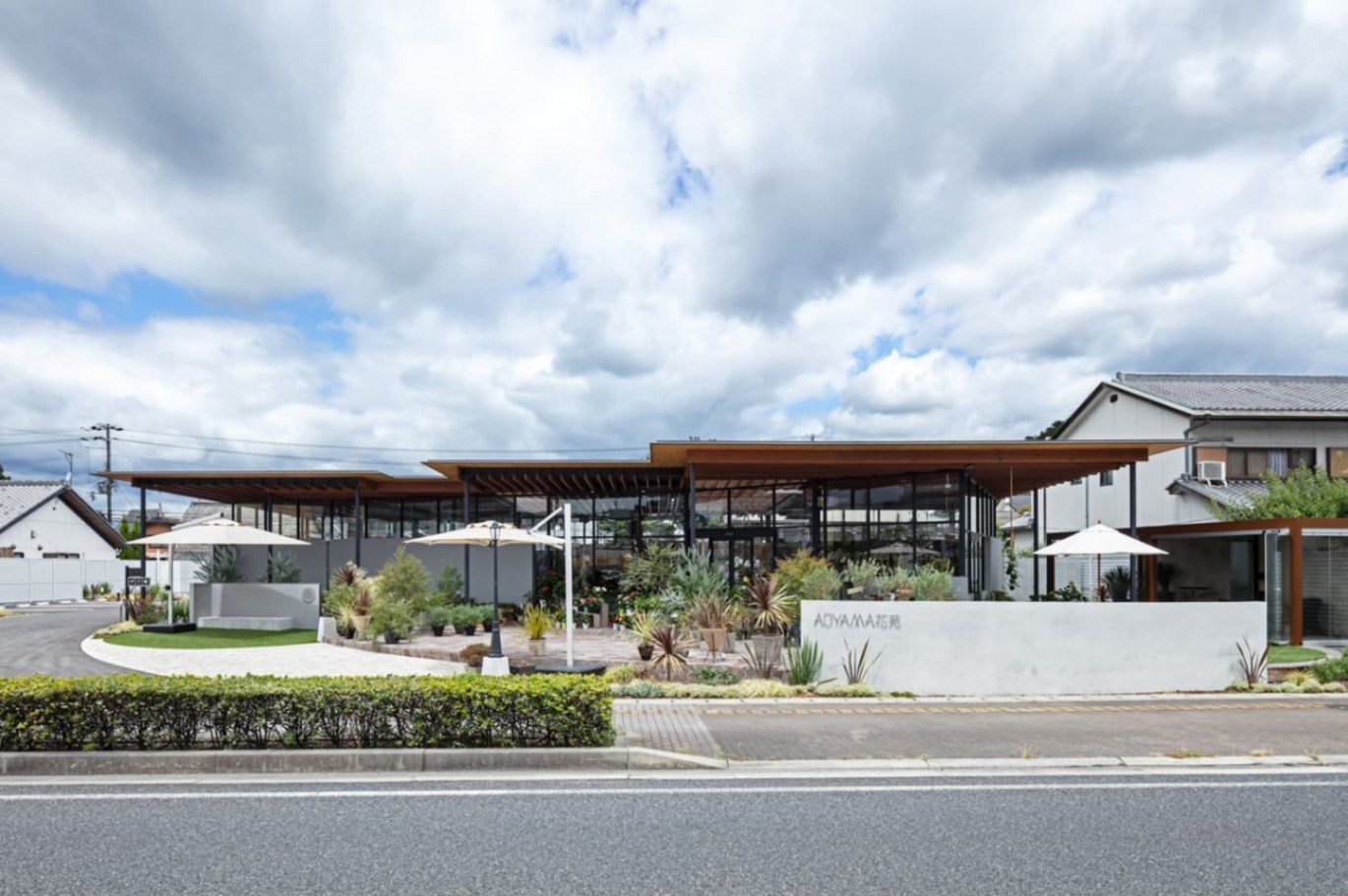 AOYAMA花苑/y+M design office