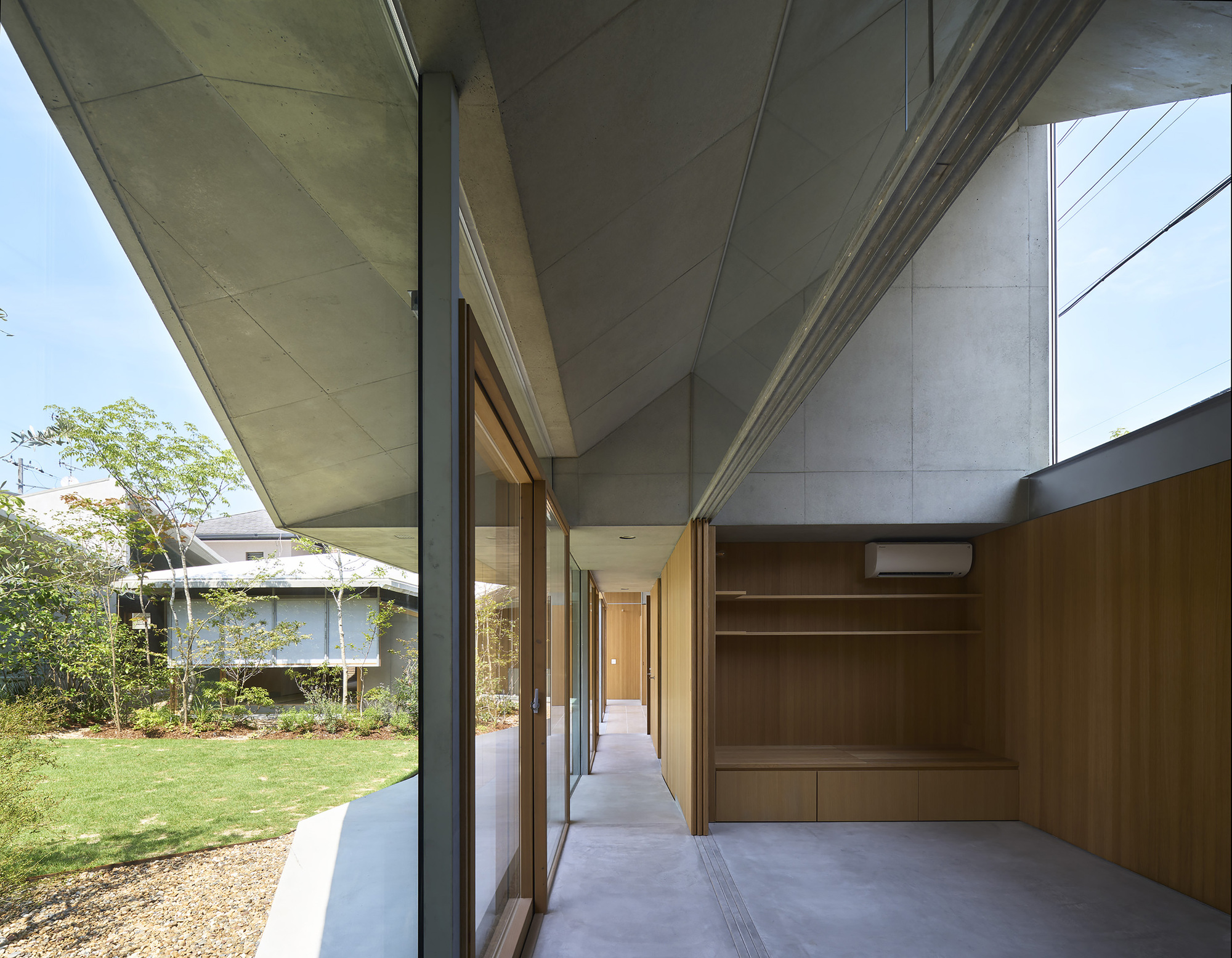京都住宅 畑友洋建築設計事務所 向日市の家House in Maitamon Tomohiro Hata Architect and Associates 