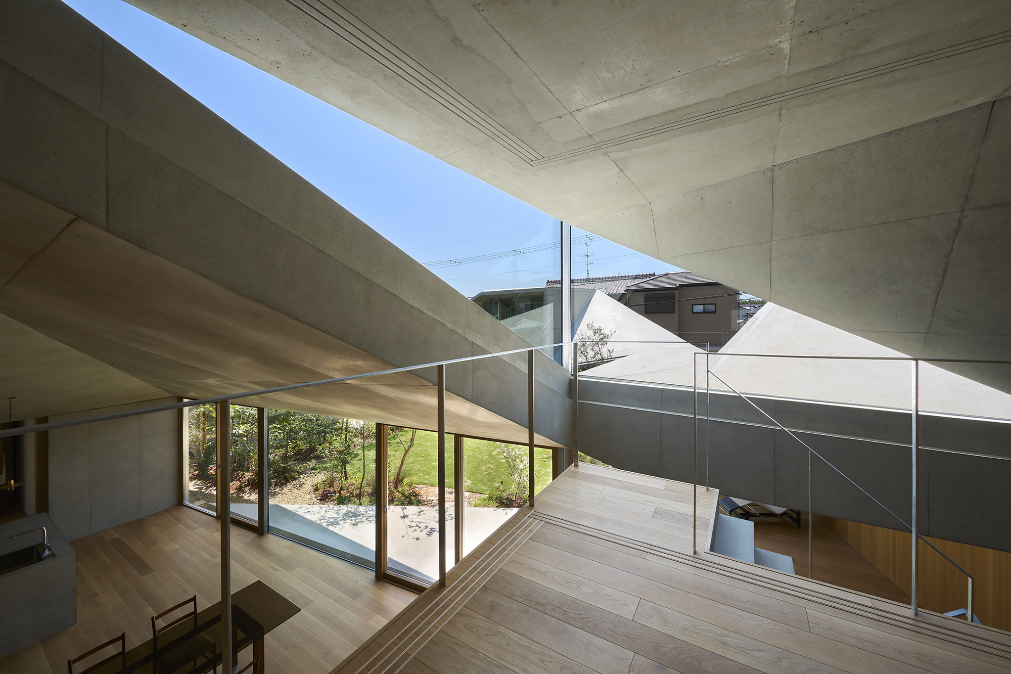 京都住宅 畑友洋建築設計事務所 向日市の家House in Maitamon Tomohiro Hata Architect and Associates 