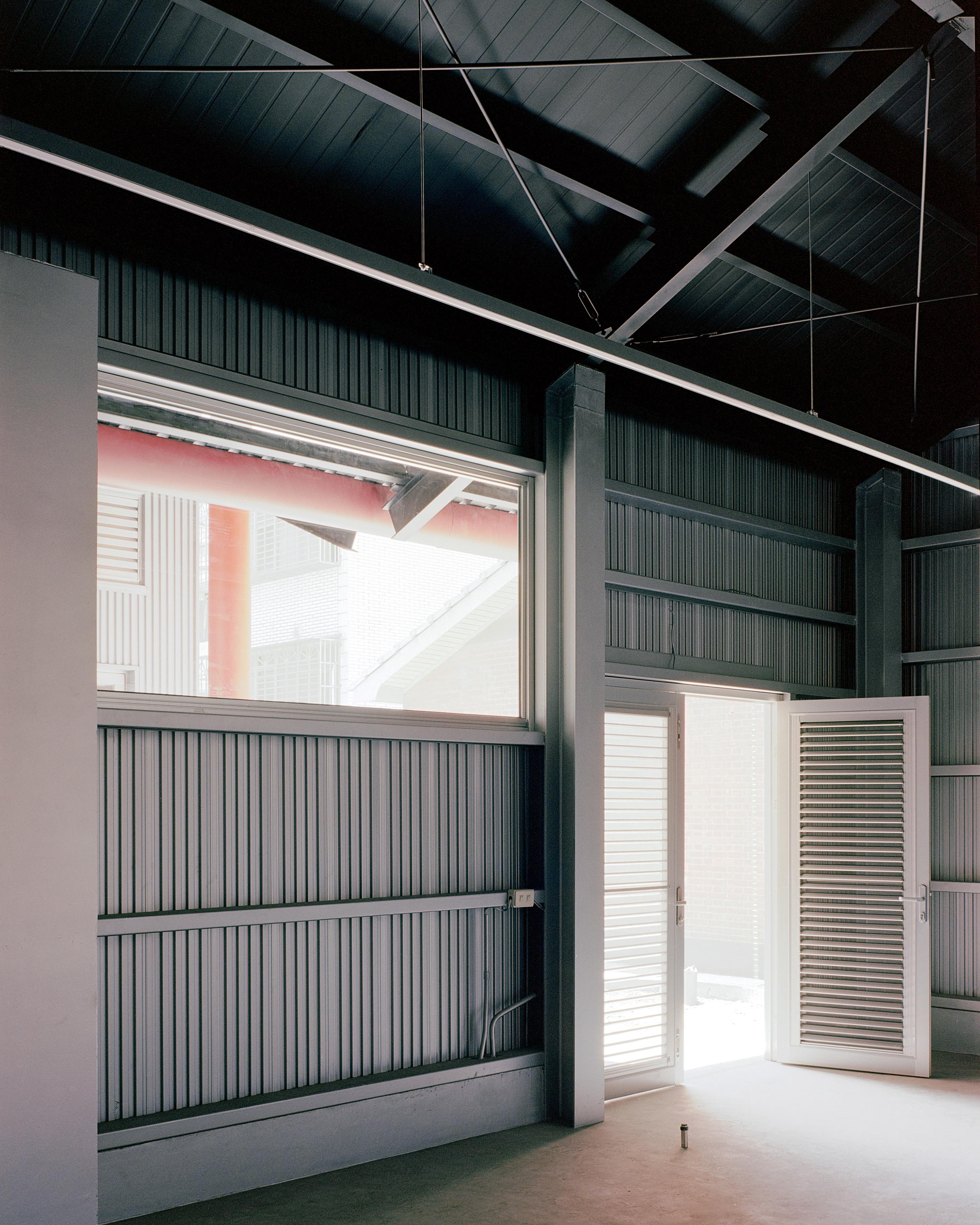 長短樹鄉村研究所 STUDIO TNGTETSHIU Studio Millspace · Double Roof House 台南鐵皮屋