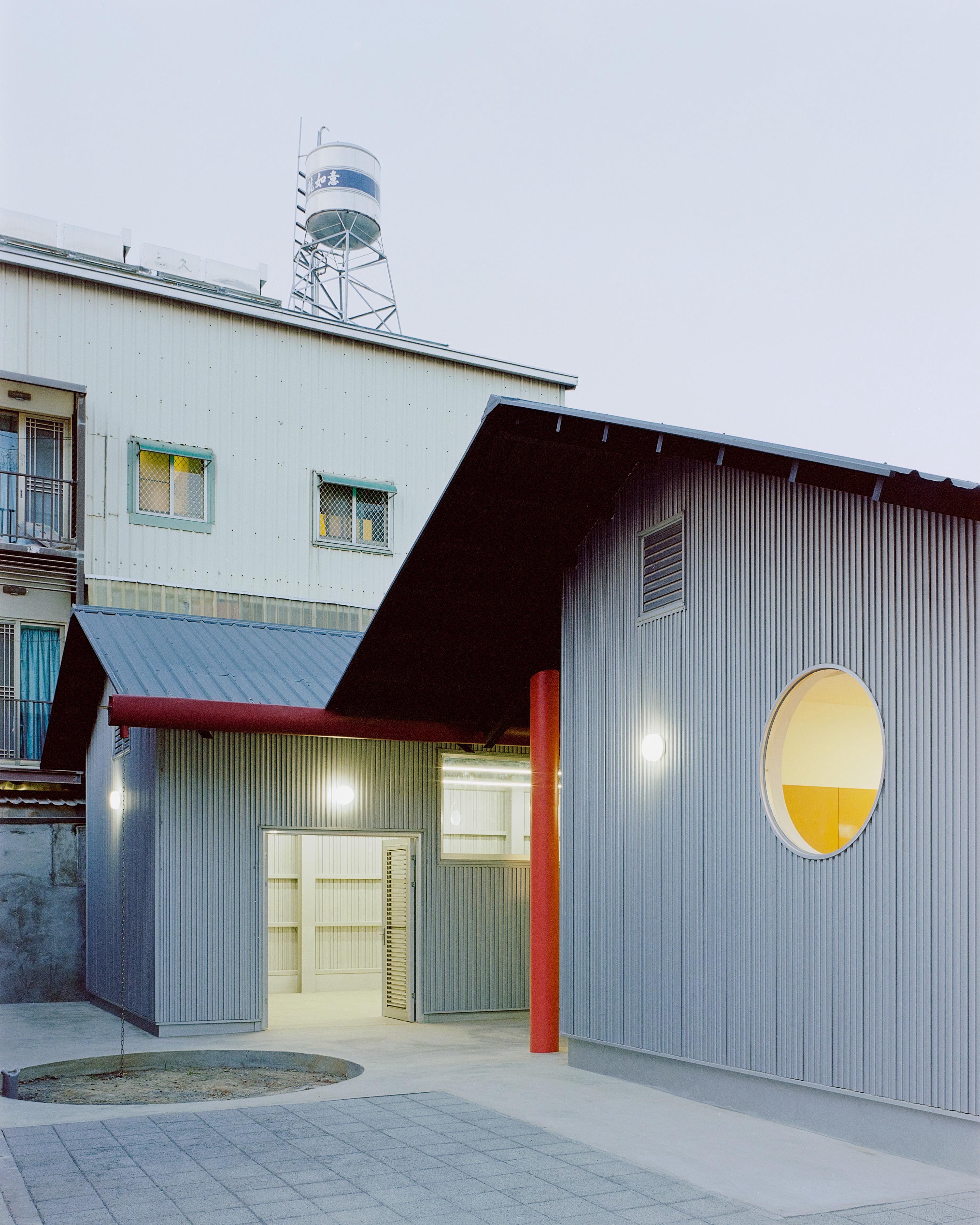 長短樹鄉村研究所 STUDIO TNGTETSHIU Studio Millspace · Double Roof House 台南鐵皮屋