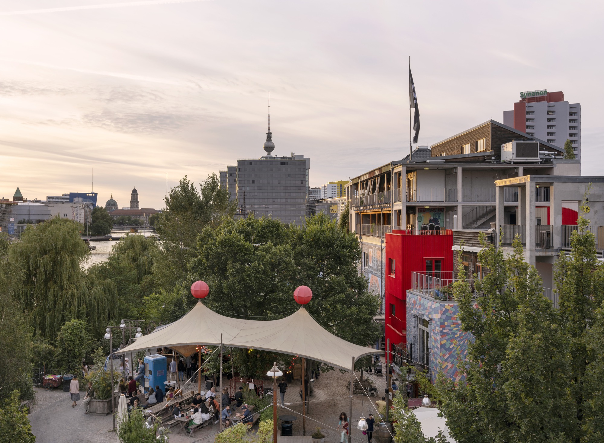 柏林Holzmarkt：廢墟重生，木造新秀Haus 2+引領永續風潮