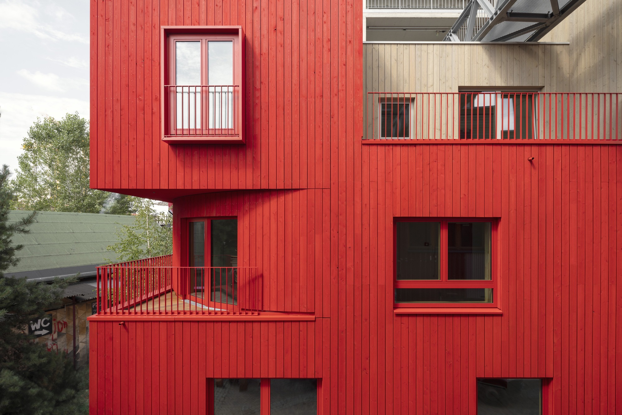 柏林Holzmarkt：廢墟重生，木造新秀Haus 2+引領永續風潮