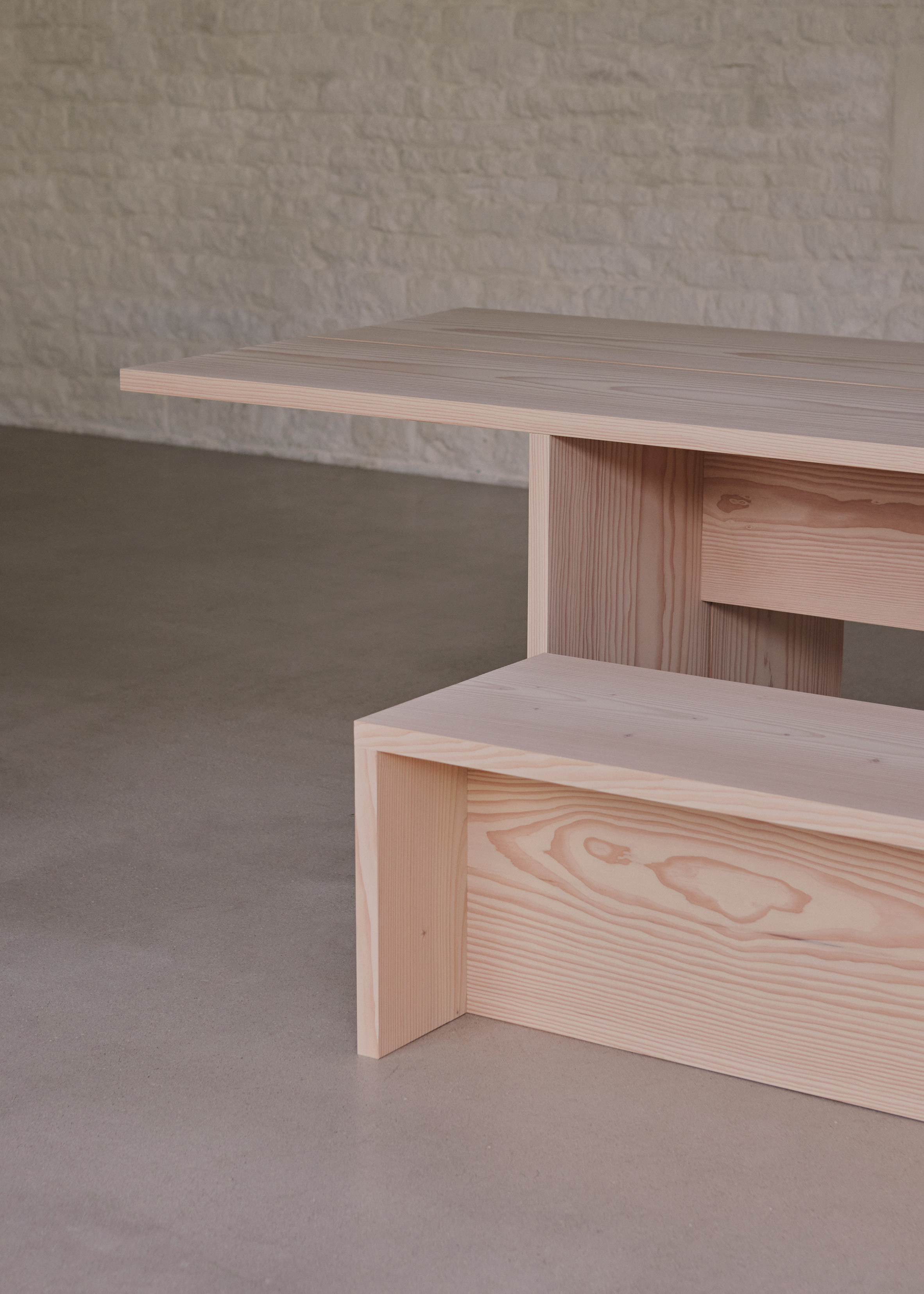 John Pawson x Dinesen世紀聯名「Pawson Furniture Collection」極簡木頭家具