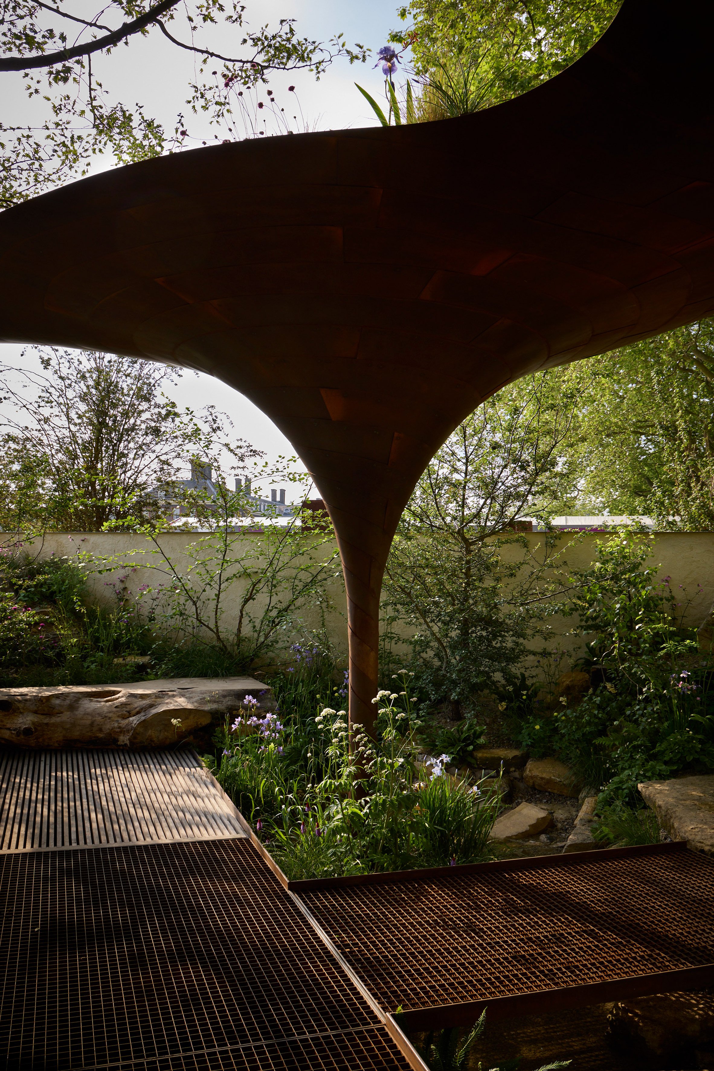WaterAid 雨水收集綠建築 倫敦切爾西花卉展 RHS Chelsea Flower Show Je Ahn Tom Massey