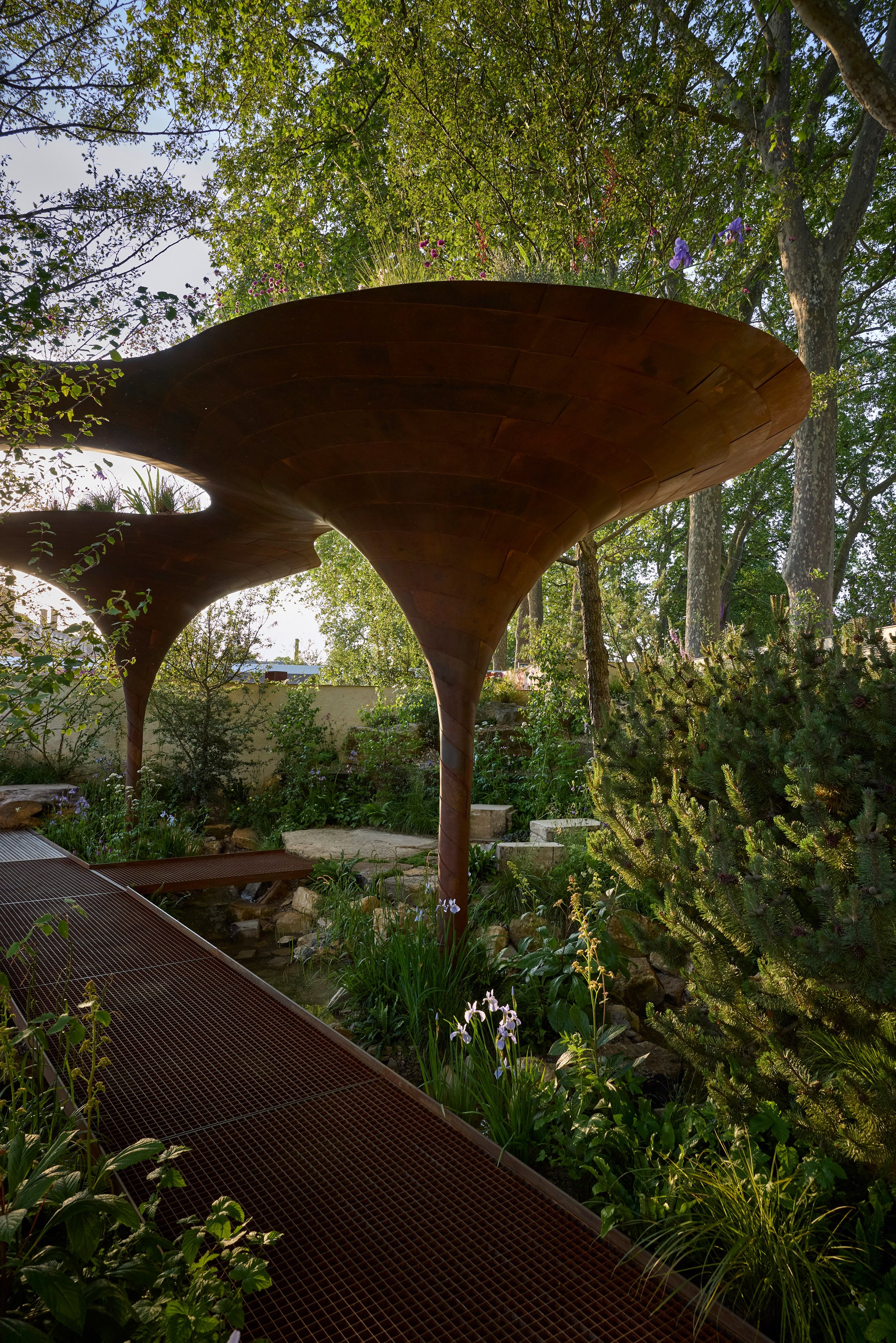 WaterAid 雨水收集綠建築 倫敦切爾西花卉展 RHS Chelsea Flower Show Je Ahn Tom Massey