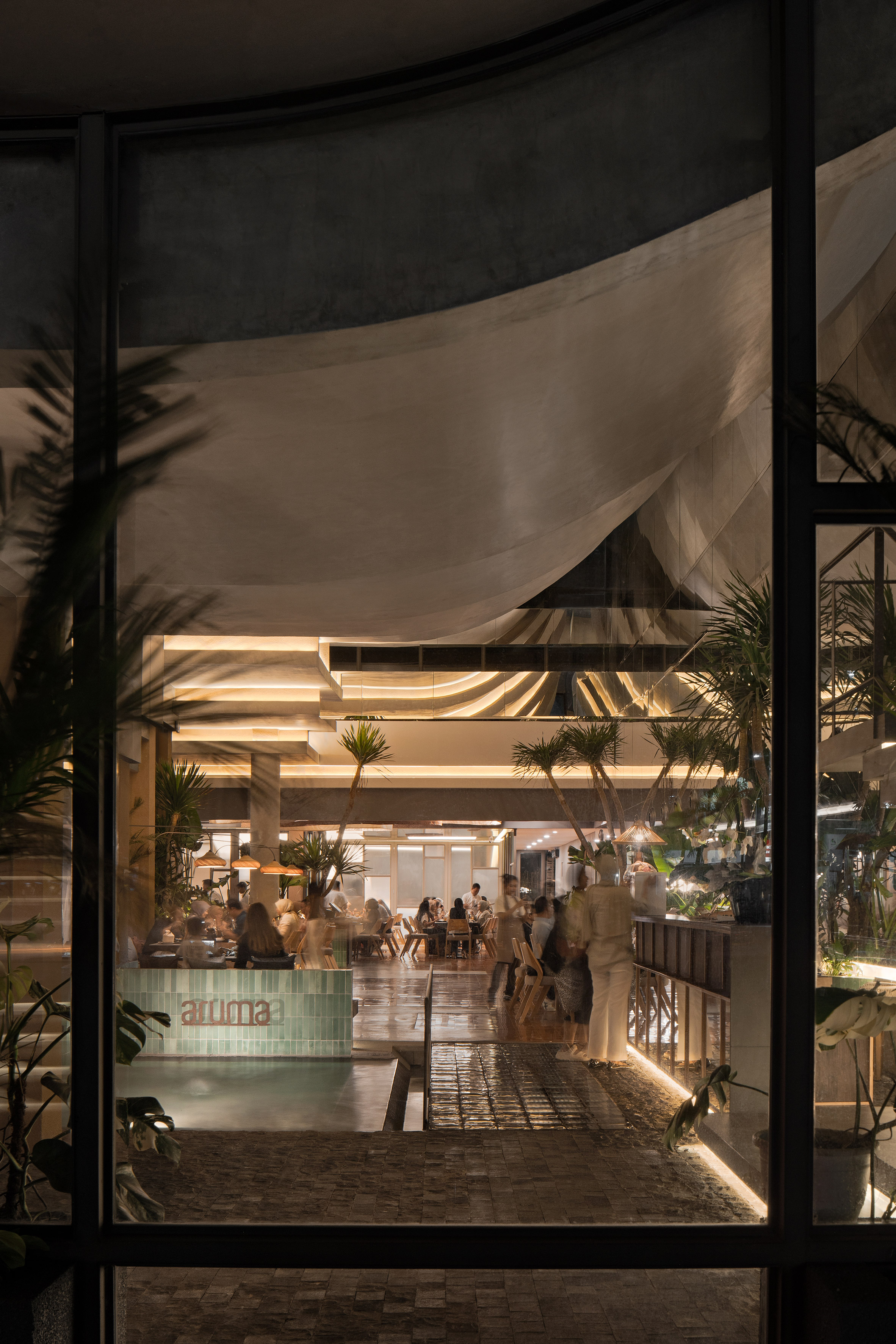 雅加達 印尼建築師事務所RAD+ar（Research Artistic Design + architecture  Aruma restaurant and bar 酒吧餐廳