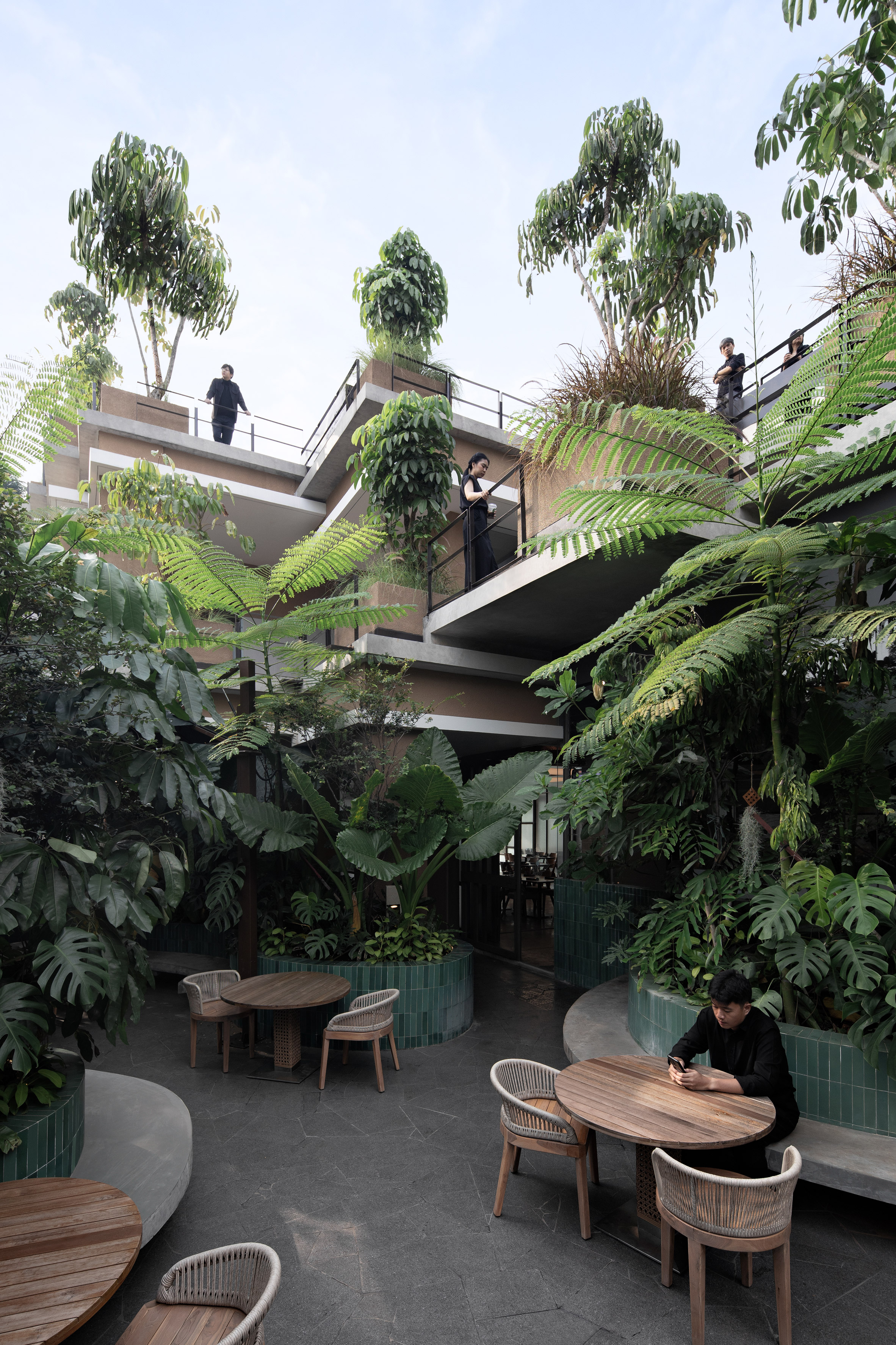 雅加達 印尼建築師事務所RAD+ar（Research Artistic Design + architecture  Aruma restaurant and bar 酒吧餐廳