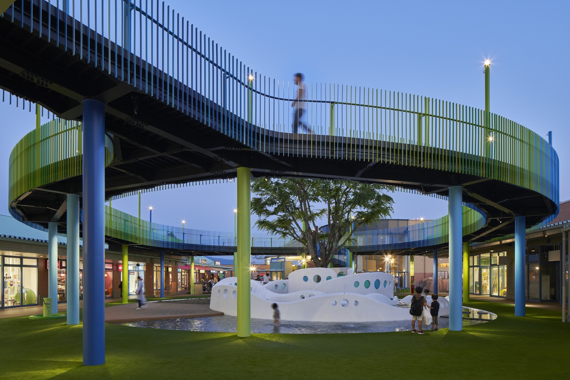 イオンパークプレイス大分ホームページ Park Place 大分購物中心 迫慶一郎 Keiichiro Sako SHANGRI-LA 兒童遊樂場