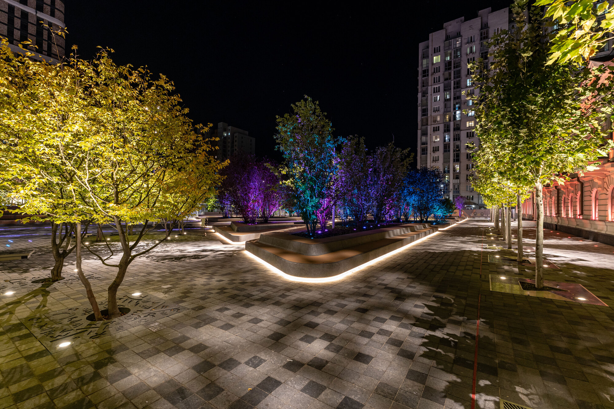 Reconstruction Uspenska Square 烏克蘭第聶伯Dnipro廣場重新規劃工程 廣場、公共空間、開放空間、烏克蘭建築、烏克蘭建築師、都市設計 Dmytro Volyk、Ksenia Donetska