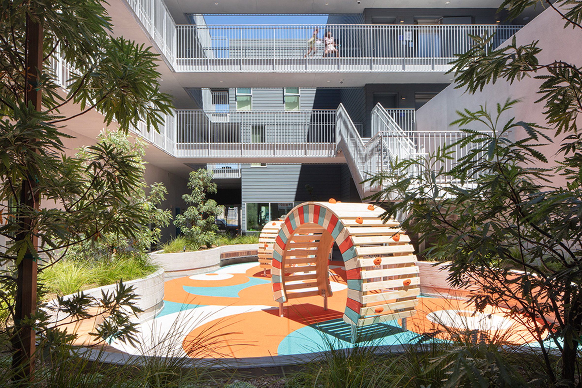 美國加州集合住宅1819 Pico Blvd, Santa Monic Brooks + Scarpa 