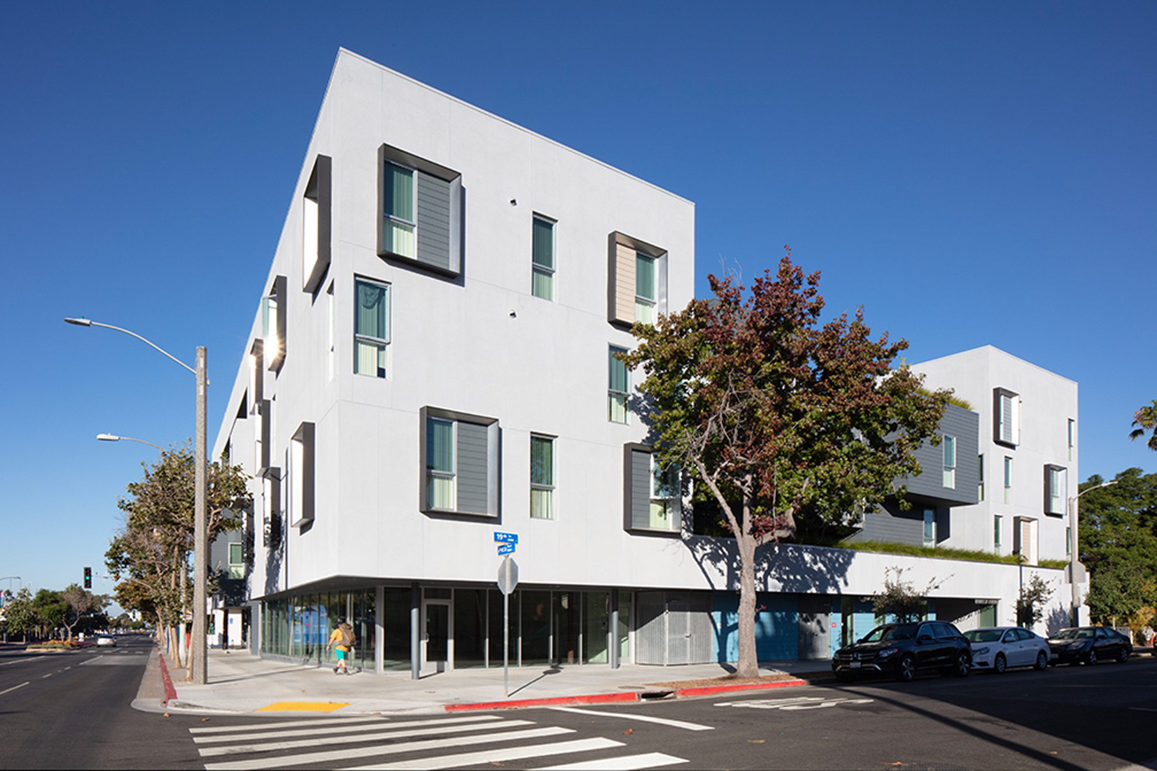 美國加州集合住宅1819 Pico Blvd, Santa Monic Brooks + Scarpa 