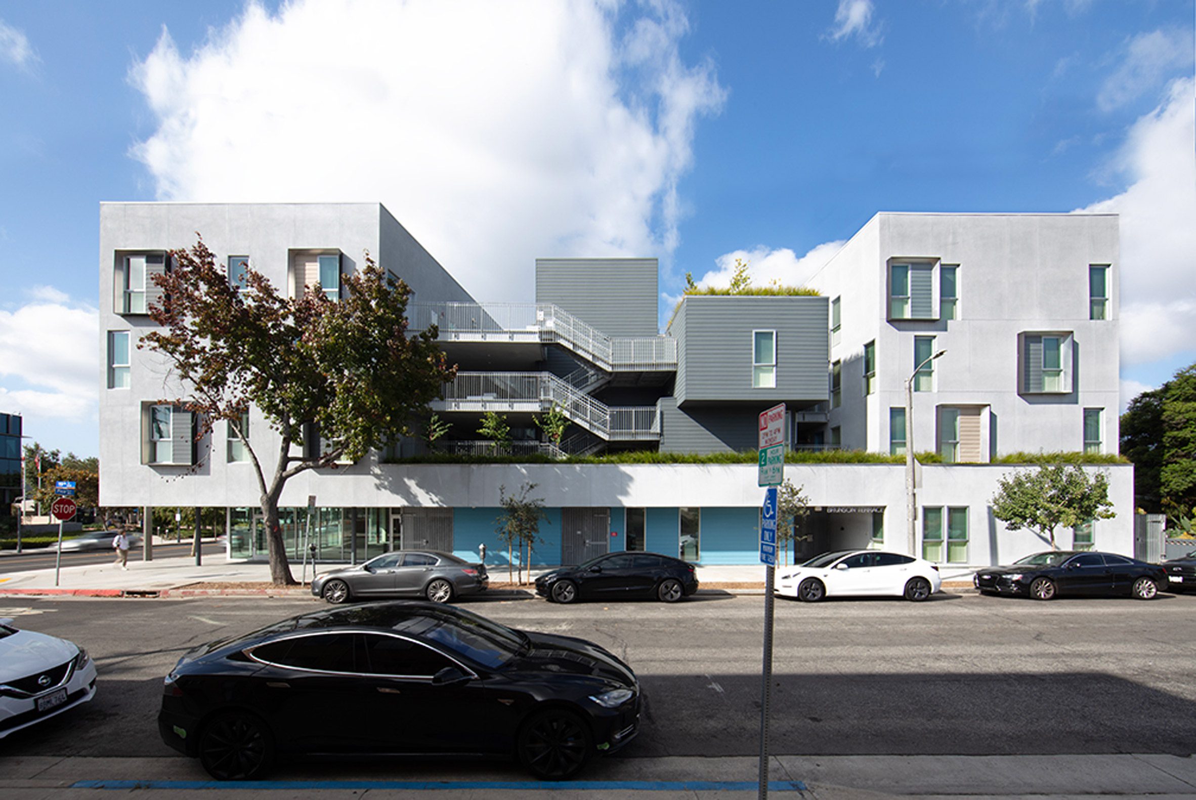 美國加州集合住宅1819 Pico Blvd, Santa Monic Brooks + Scarpa 
