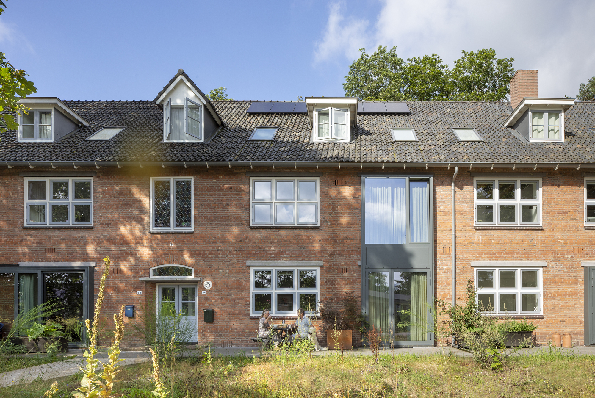 荷蘭Arnhem Buitenplaats Koningsweg開發案 文化設施、住宅、集合住宅、舊建築改造、荷蘭建築 KWP Gebiedsontwikkelaars Buro Harro MVRDV