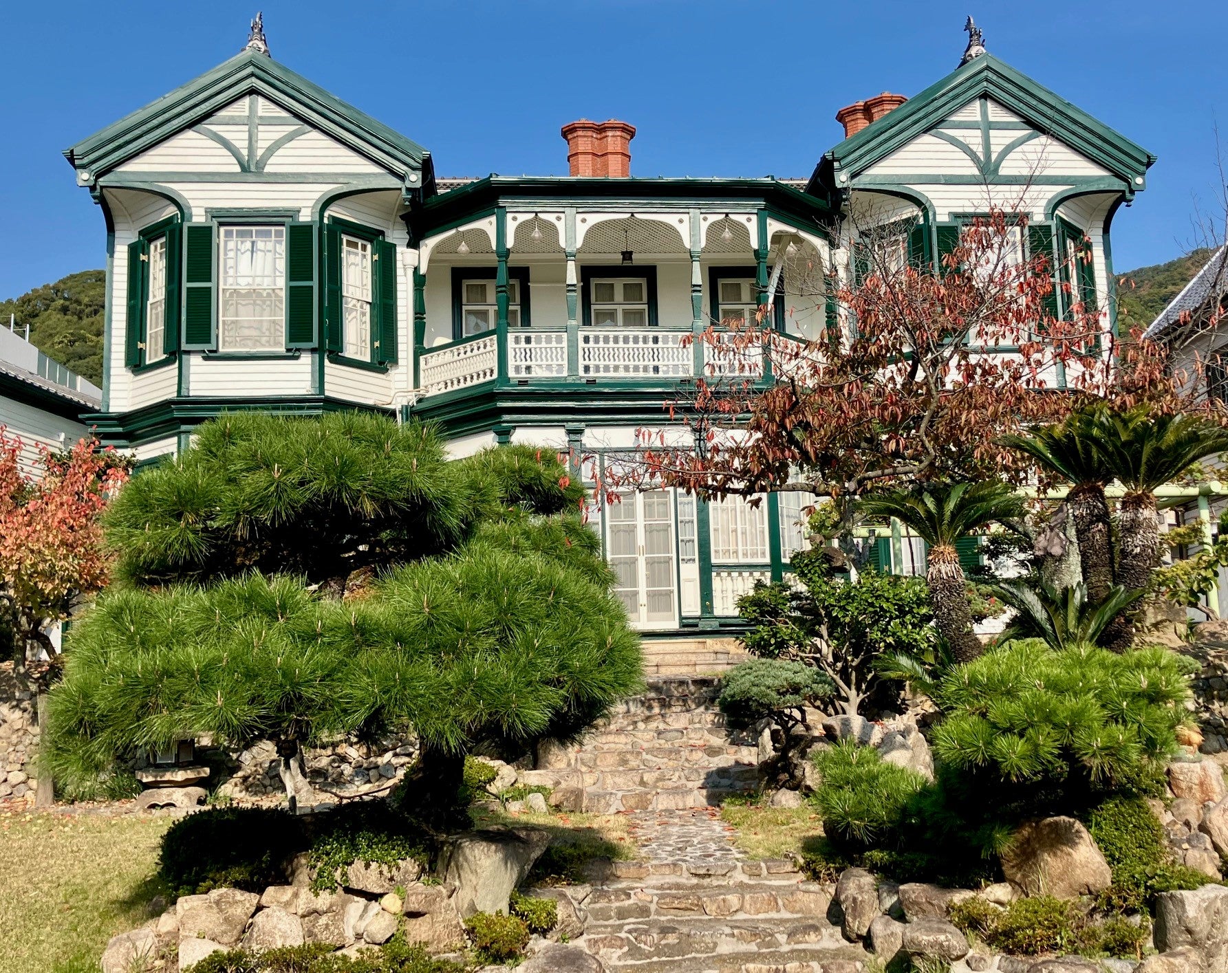 修烏埃克宅邸(シュウエケ邸、Choueke House)
