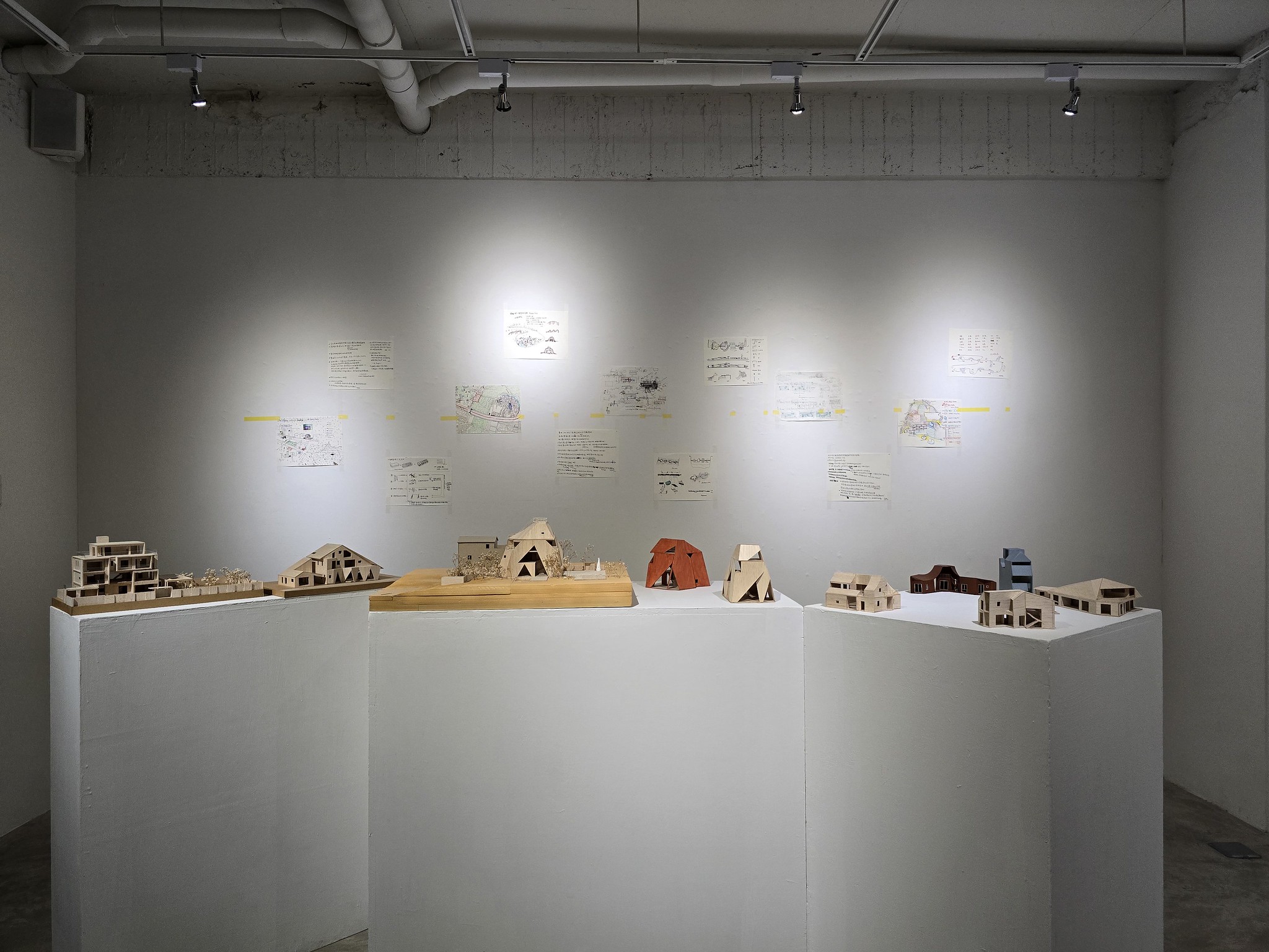 羅曜辰展出作品