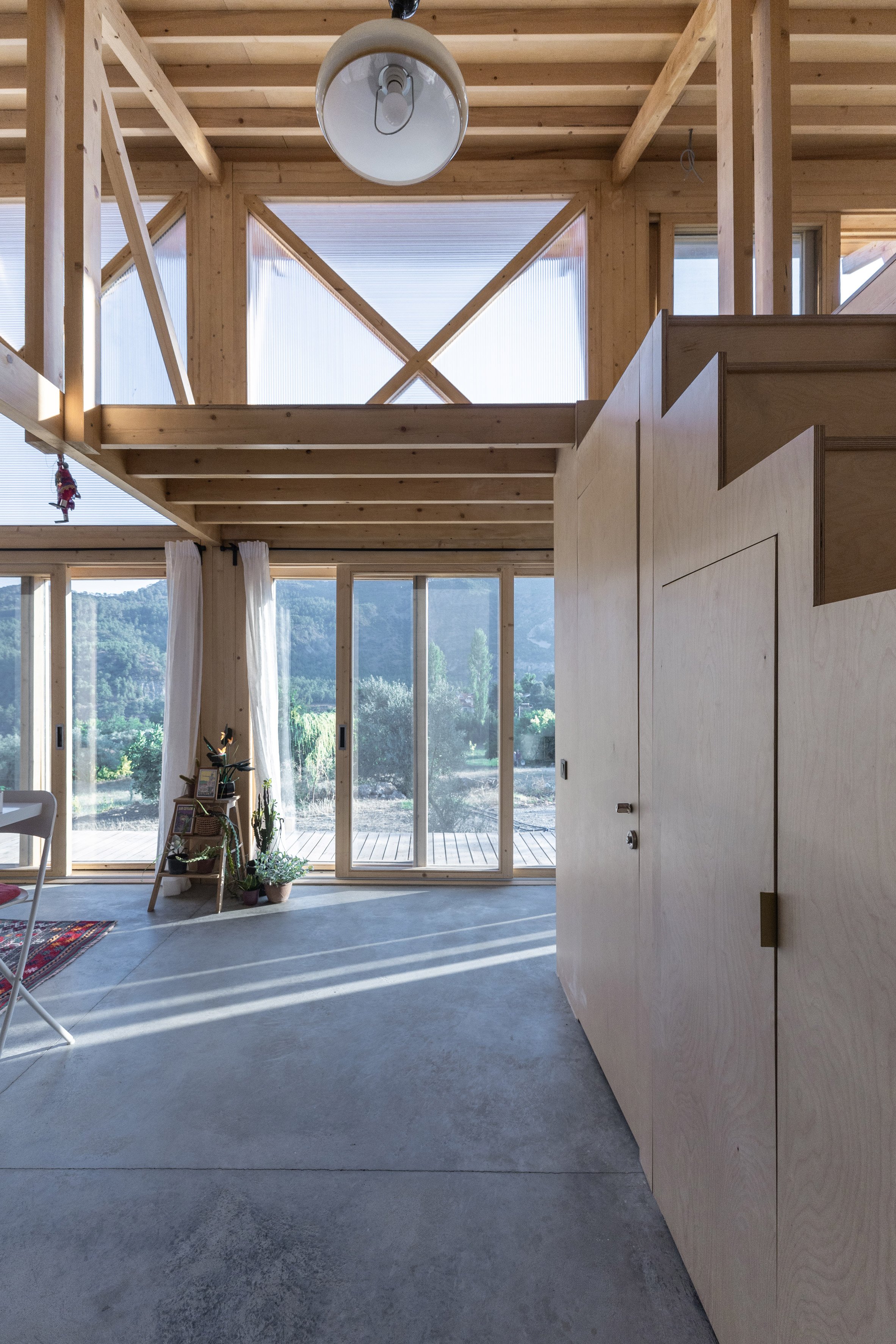 Two Face House by SO?