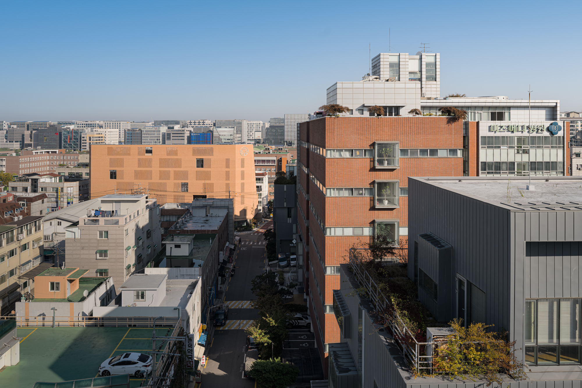 韓國坐月子中心 MizMedi DEAR'ONE 產後護理之家 首爾 垂直村落 yeonhan architects