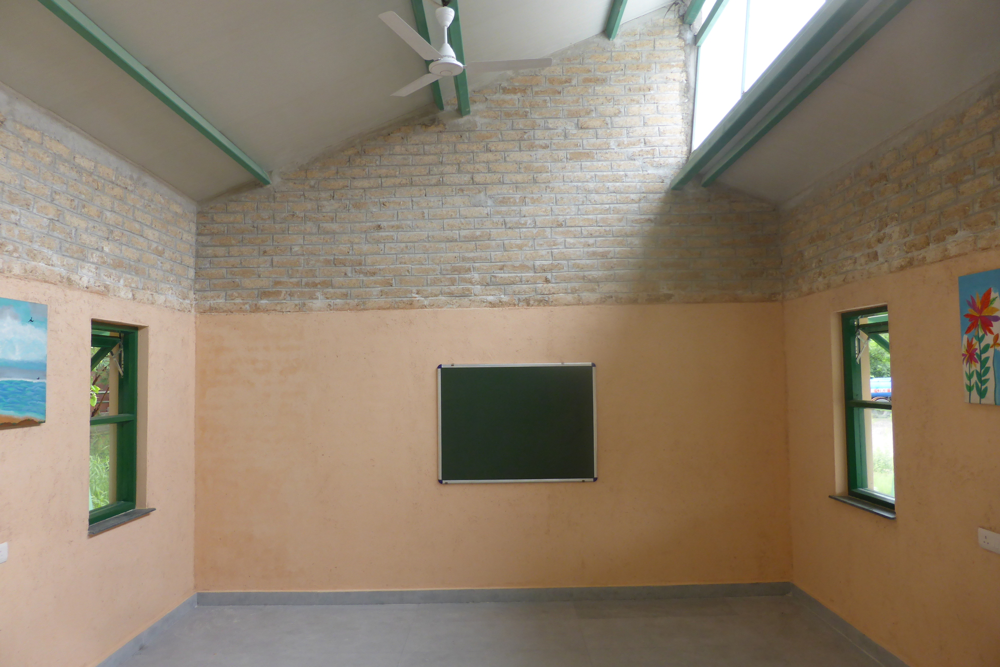 University of East London, 英國倫敦大學(UEL) 甘蔗渣 Sugarcrete® 永續建材