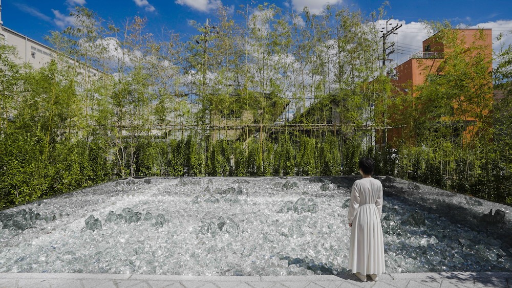 teamLab〈太陽的海〉2024, 互動裝置藝術, 聲音：Hideaki Takahashi © teamLab, courtesy Pace Gallery