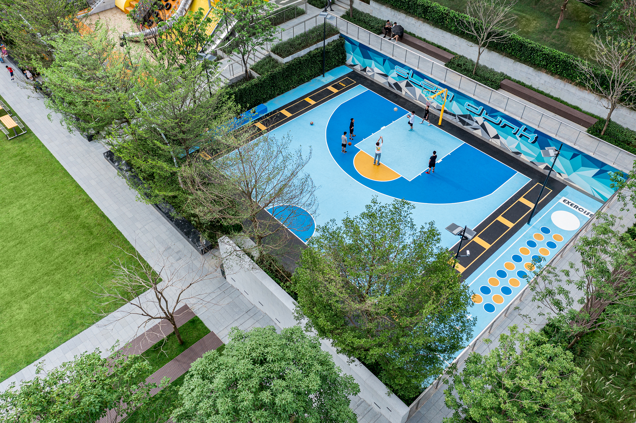 獨一無二的旋風籃球場 Unique tornado basketball court