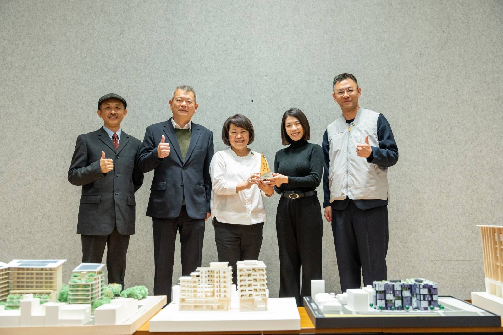 嘉義「木造集居建築示範設計競圖」木獎:【躍林間】,東海建研所董冠儀同學獲得