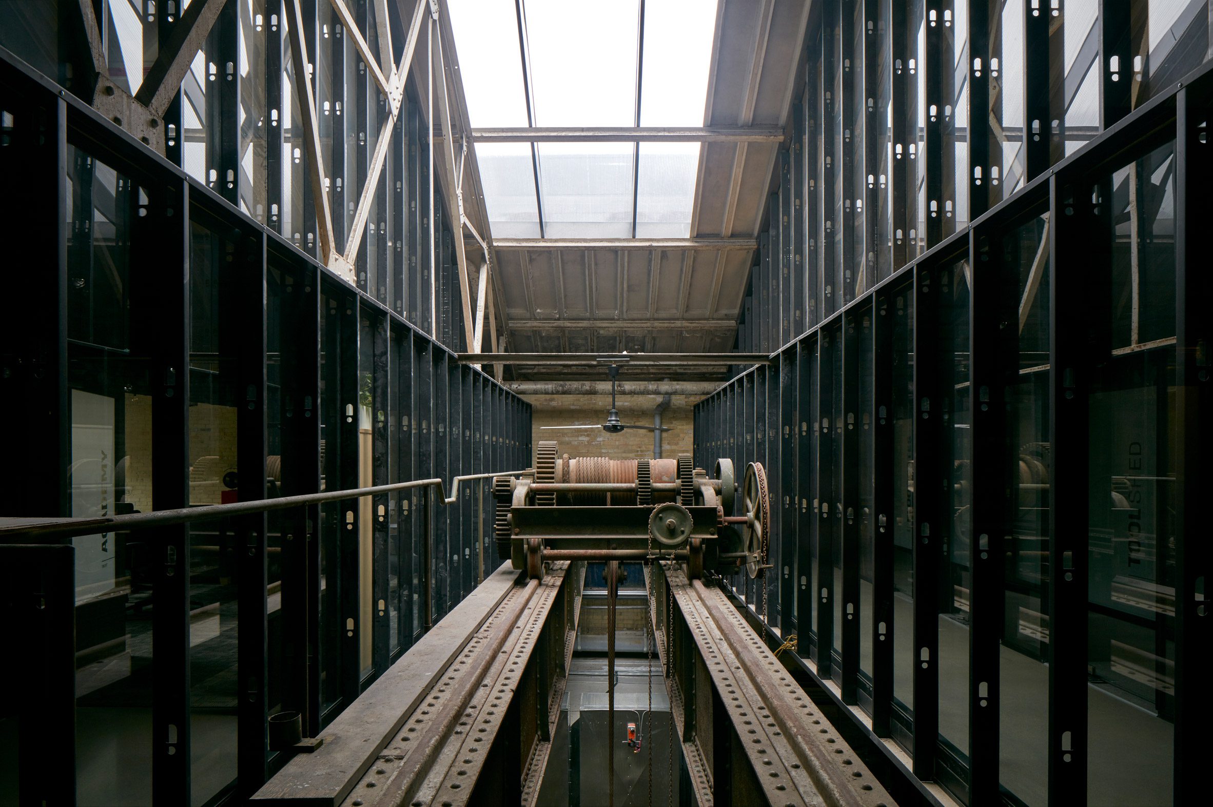 加拿大溫尼伯自來水廠 5468796 Architecture utilities building in Winnipeg Canada