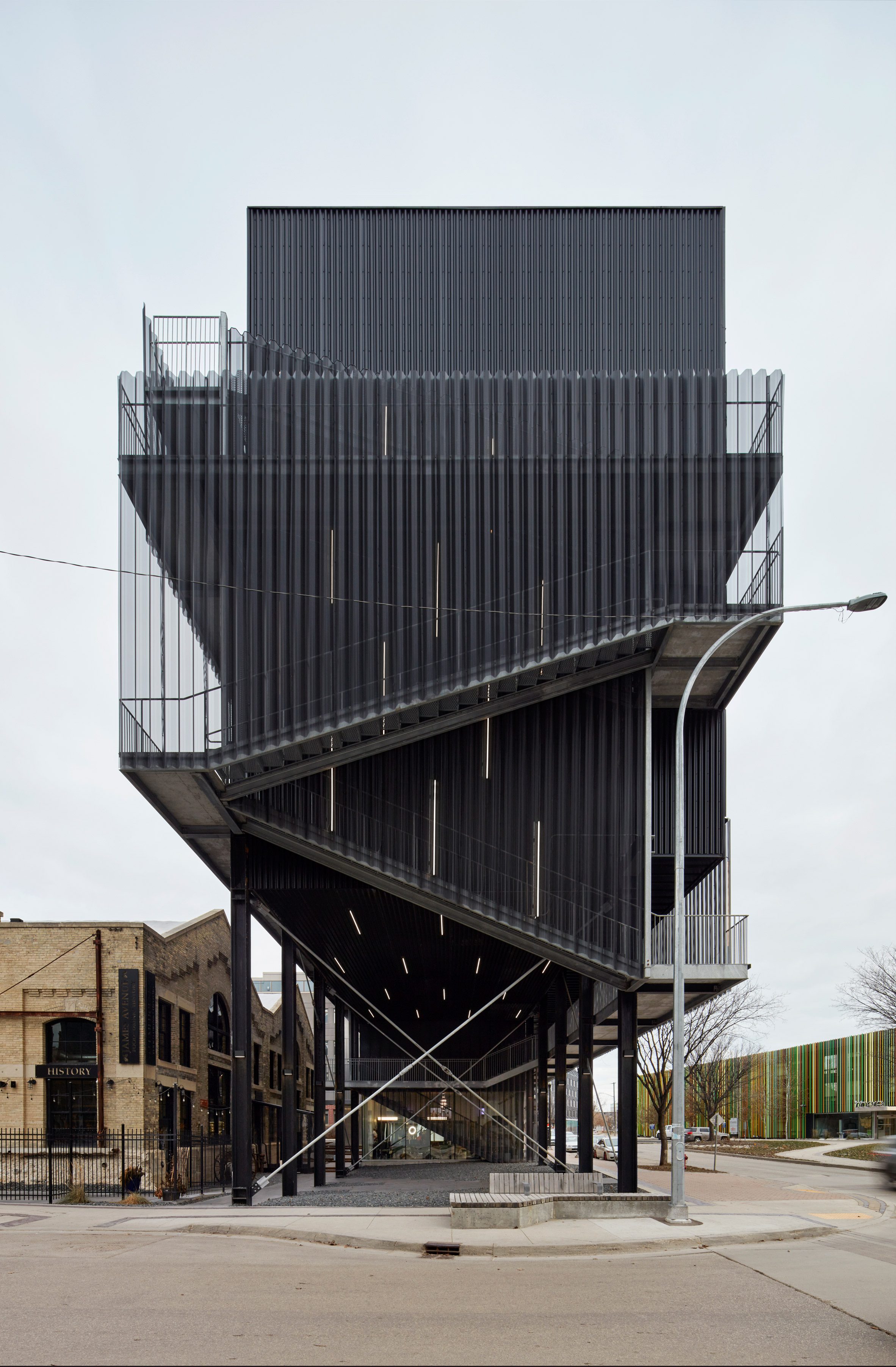 加拿大溫尼伯自來水廠 5468796 Architecture utilities building in Winnipeg Canada